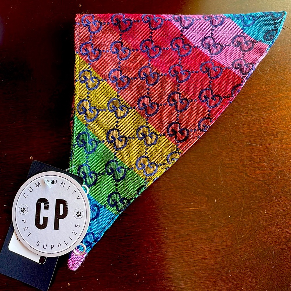 PUCCI RAINBOW 🌈 PET BANDANA
